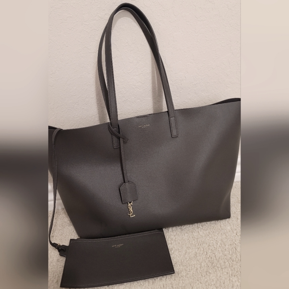 ✨️AUTHENTIC✨️ SHOPPING SAINT LAURENT LEATHER TOTE